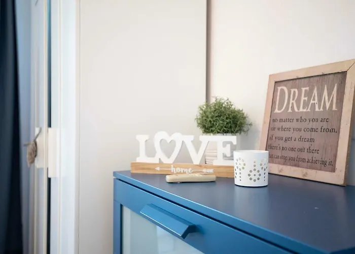 Victoria Avenue * Bukurešť