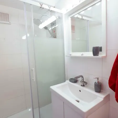 Victoria Avenue Bükreş