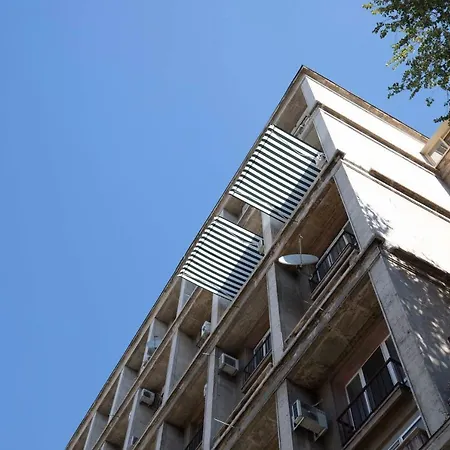 Victoria Avenue Apartment Bucharest