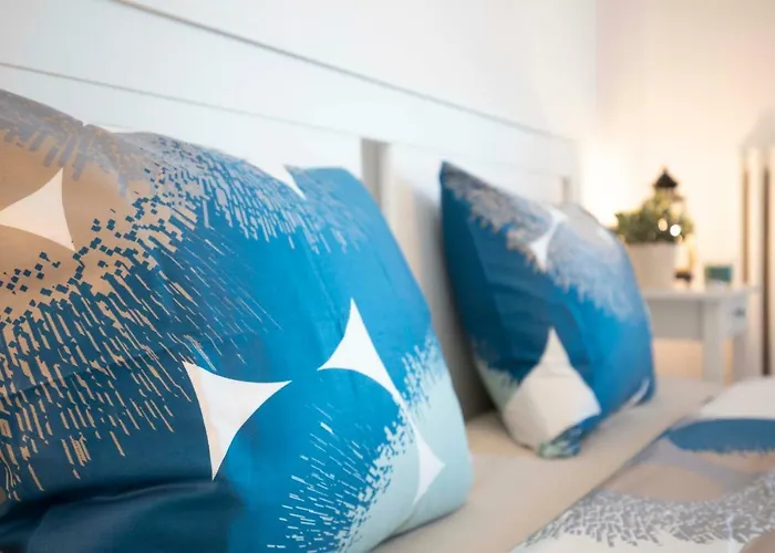 Victoria Avenue 아파트