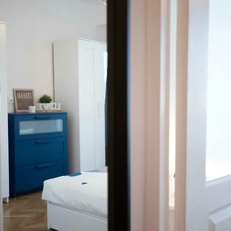 Appartement Victoria Avenue Boekarest