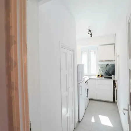 Victoria Avenue * Boekarest